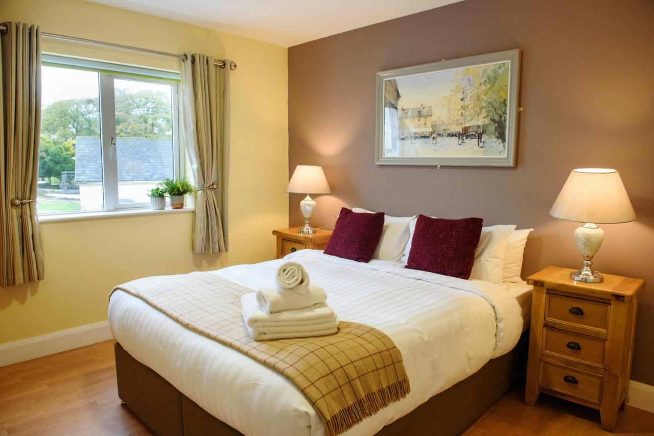 Waterfront Self Catering Houses Carrick on Shannon 外观 照片