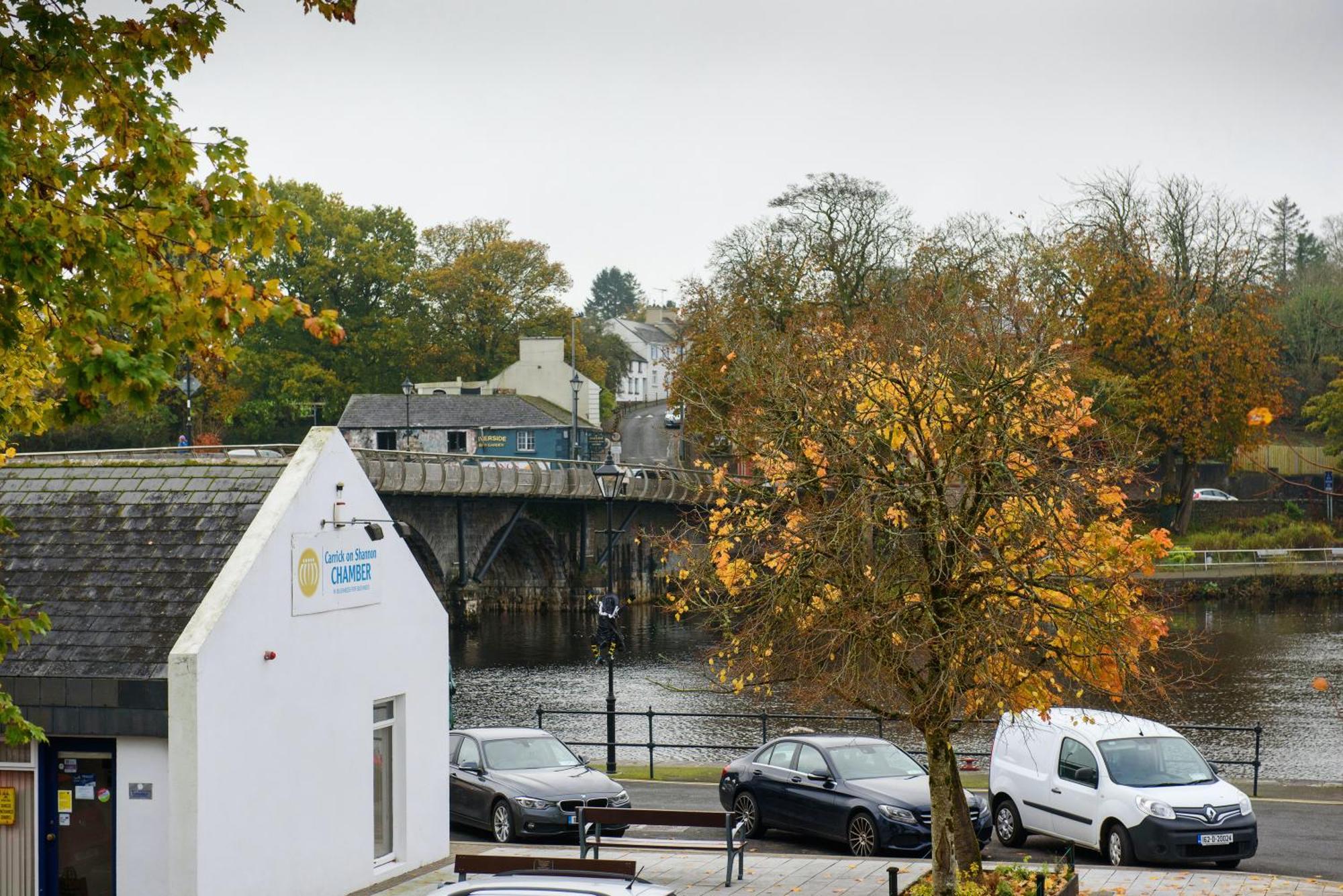Waterfront Self Catering Houses Carrick on Shannon 外观 照片