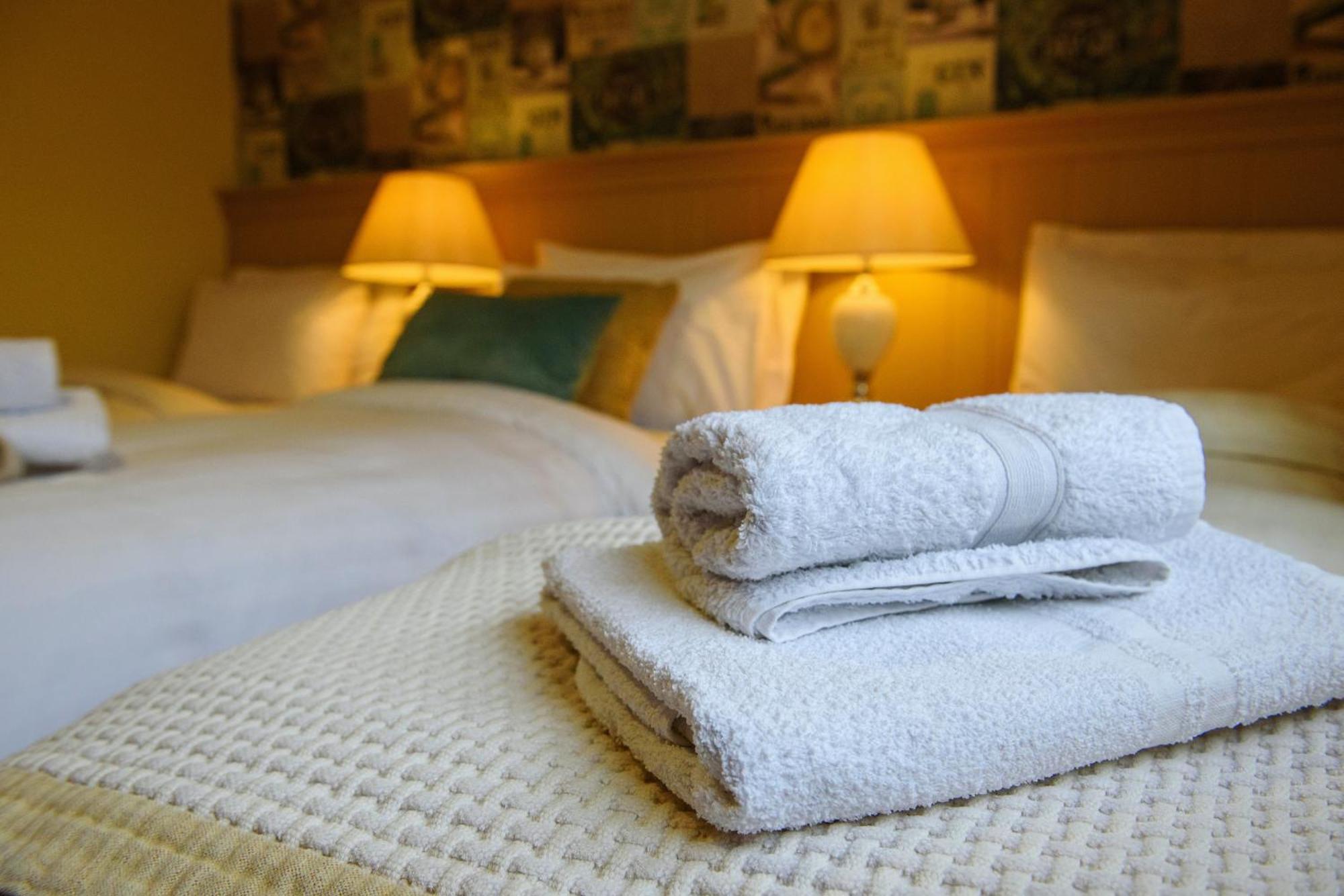 Waterfront Self Catering Houses Carrick on Shannon 外观 照片