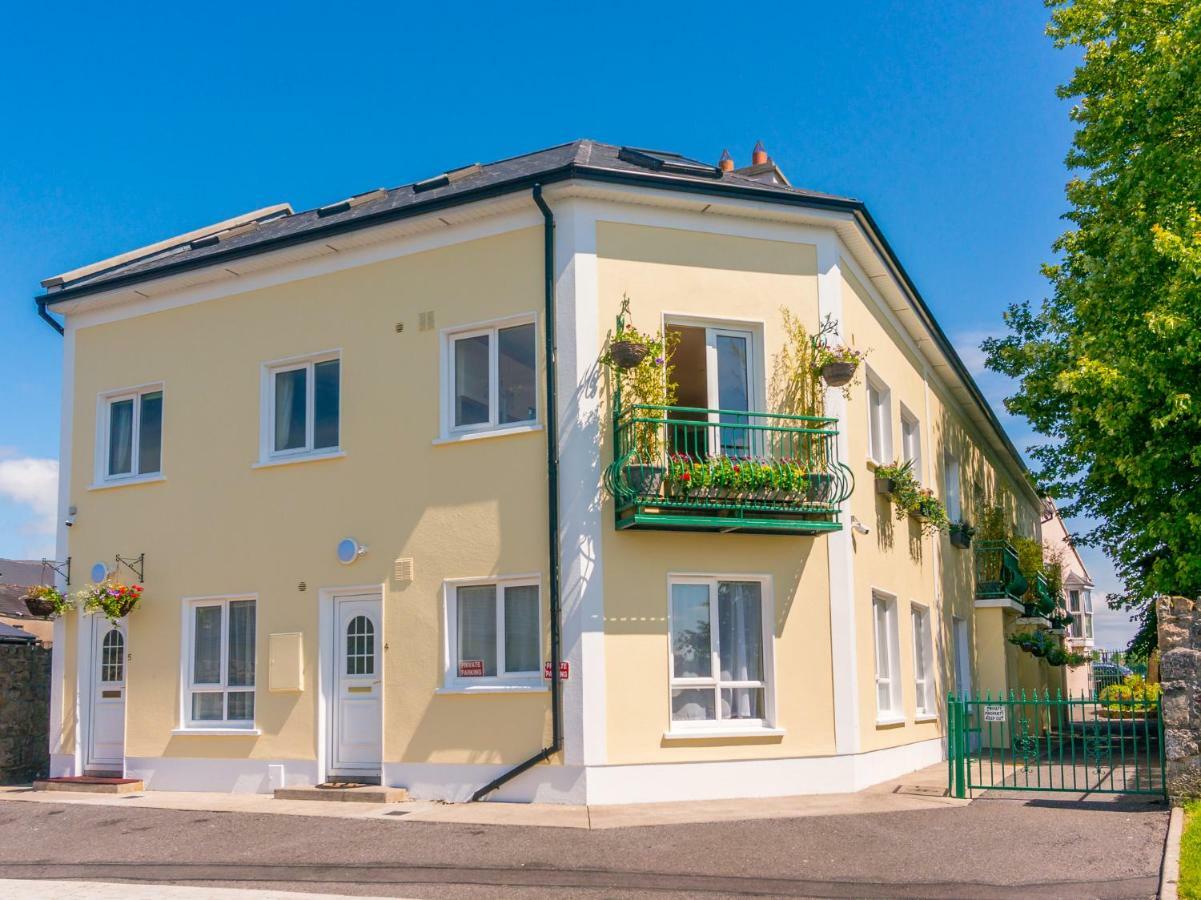 Waterfront Self Catering Houses Carrick on Shannon 外观 照片